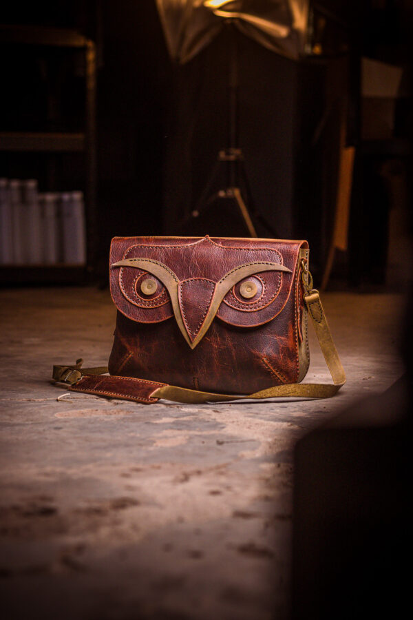 Strauss Owl Messenger Bag